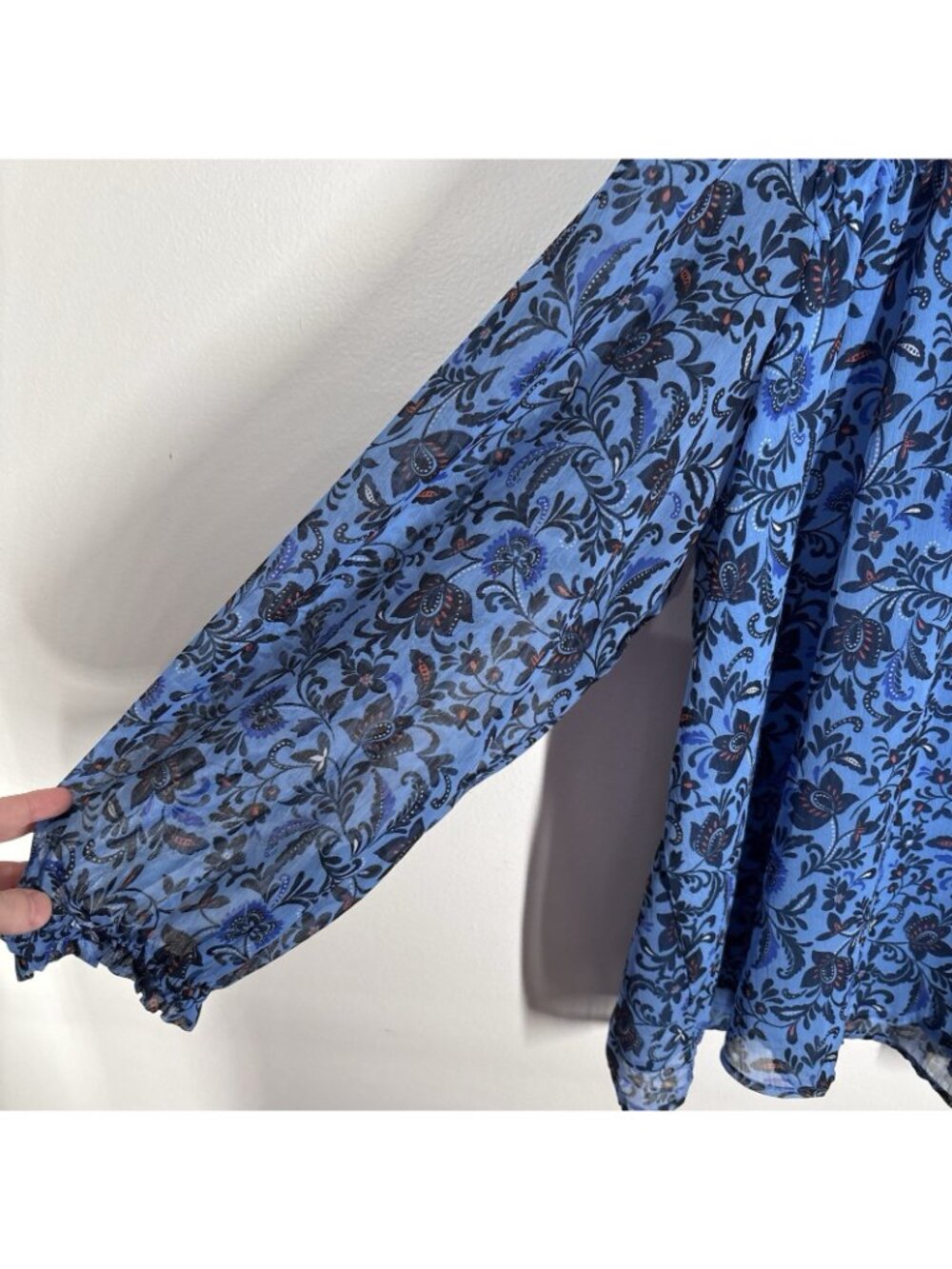 Old Navy Womn XXL Blue Floral Boho Peasant Chiffon Smocked Poet Swing Blouse NWT - Picture 6 of 11